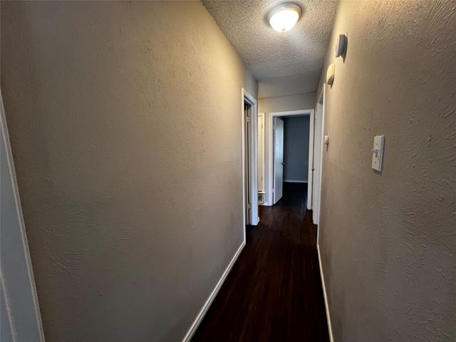 3605 Woodmoor Road, Fort Worth, TX 76133