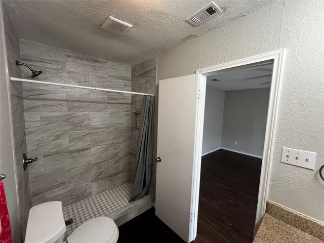 3605 Woodmoor Road, Fort Worth, TX 76133