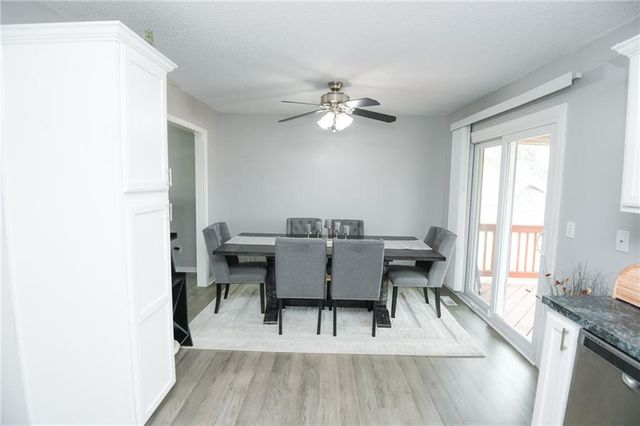 204 NW 114th Terrace, Kansas City, MO 64155