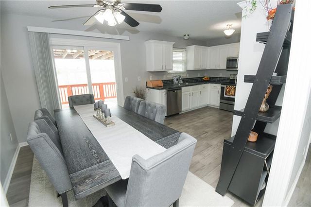 204 NW 114th Terrace, Kansas City, MO 64155