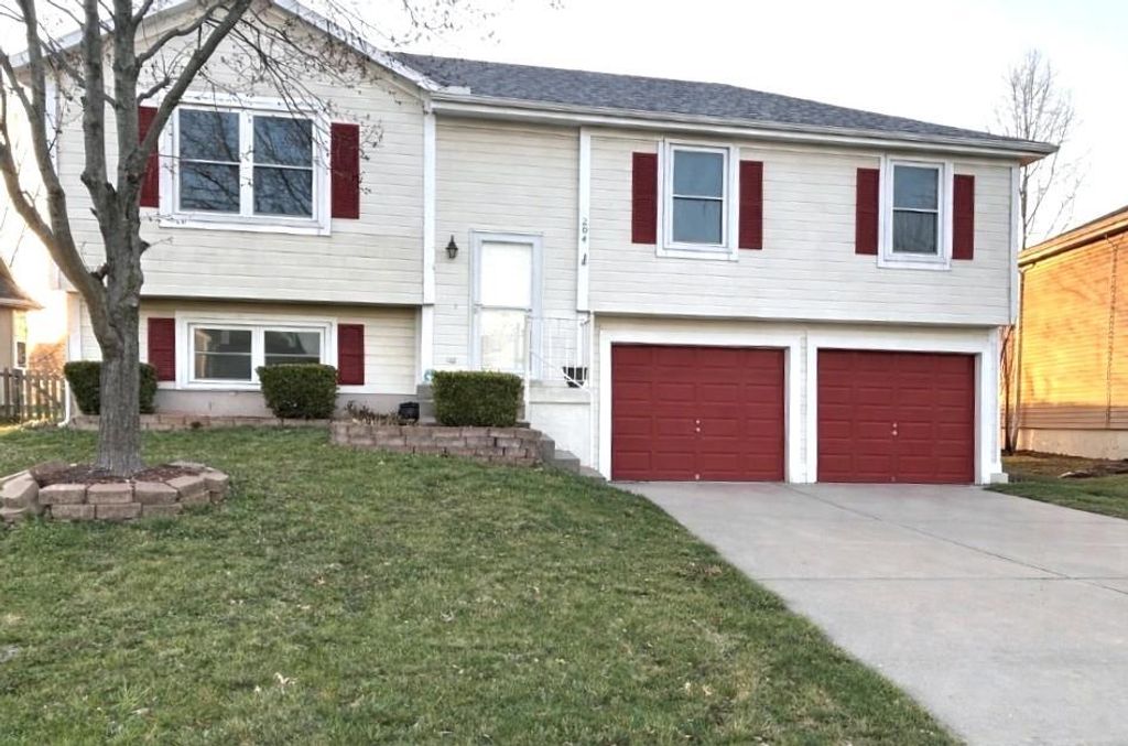 204 NW 114th Terrace, Kansas City, MO 64155