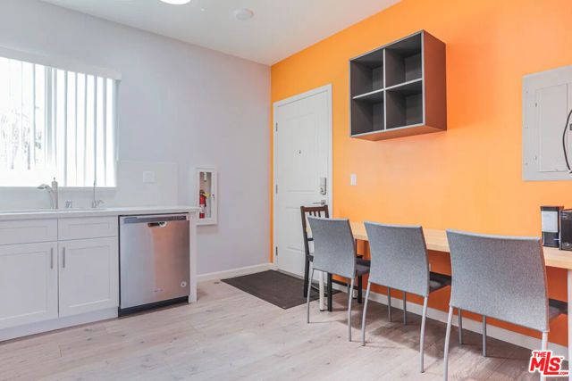 1259 W 36th Place, Los Angeles, CA 90007