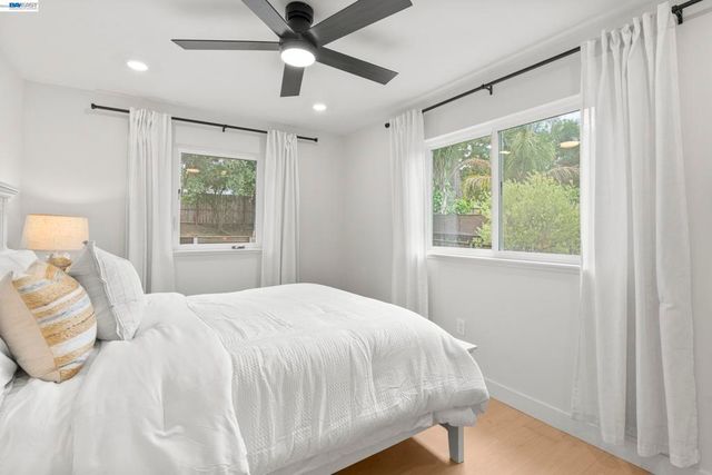 2464 Larkey Lane, Walnut Creek, CA 94597
