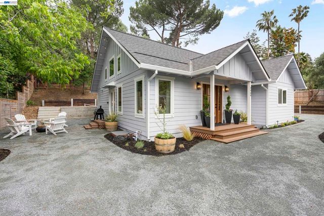 2464 Larkey Lane, Walnut Creek, CA 94597
