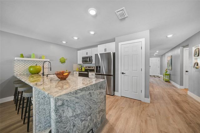 17500 ROBINSON AVENUE, Port Charlotte, FL 33948