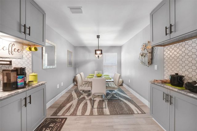 17500 ROBINSON AVENUE, Port Charlotte, FL 33948