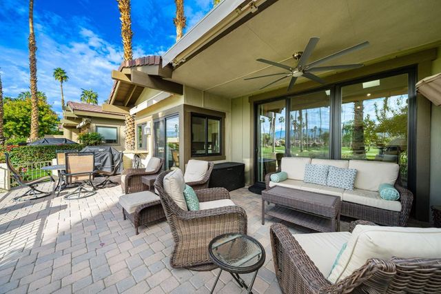321 Bouquet Canyon Drive, Palm Desert, CA 92211