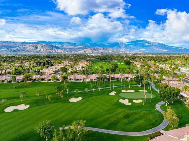 321 Bouquet Canyon Drive, Palm Desert, CA 92211