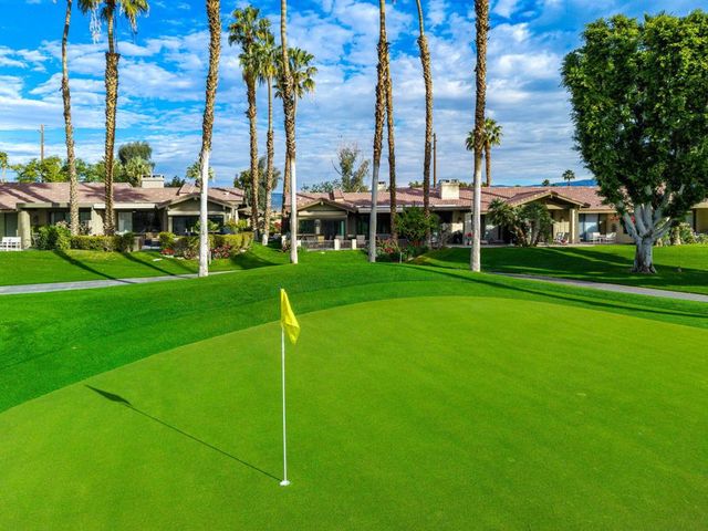 321 Bouquet Canyon Drive, Palm Desert, CA 92211