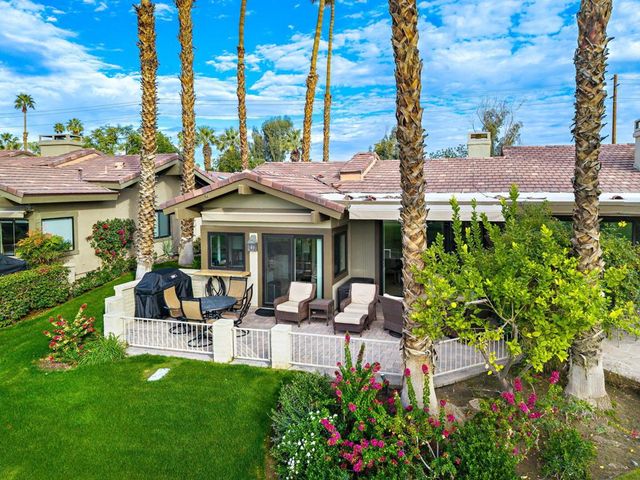 321 Bouquet Canyon Drive, Palm Desert, CA 92211