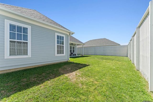 1109 Ambassador Ci, Zachary, LA 70791