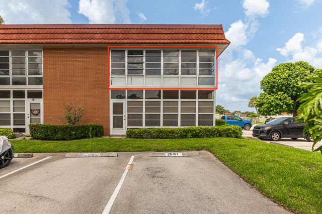 26 Pine Arbor Lane 207, Vero Beach, FL 32962