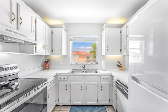 26 Pine Arbor Lane 207, Vero Beach, FL 32962