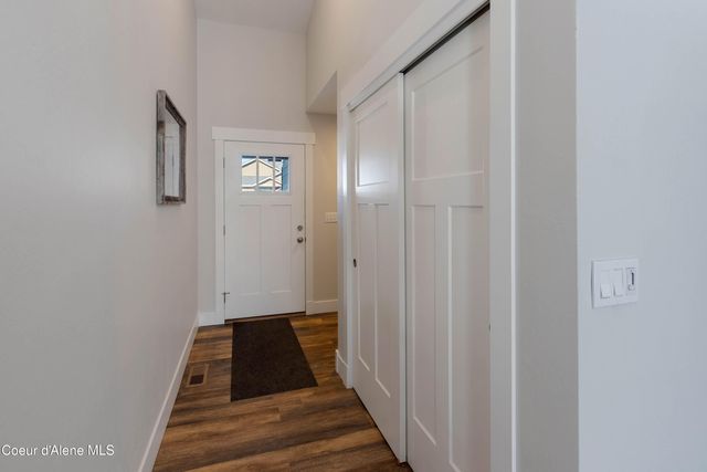 1619 Mosshart ST, Sandpoint, ID 83864