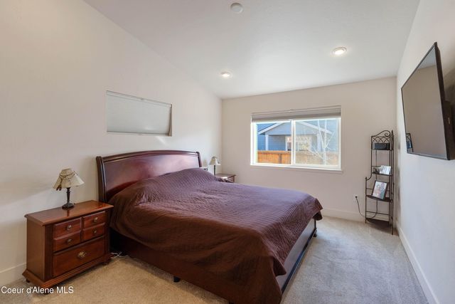 1619 Mosshart ST, Sandpoint, ID 83864