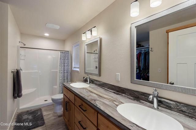 1619 Mosshart ST, Sandpoint, ID 83864