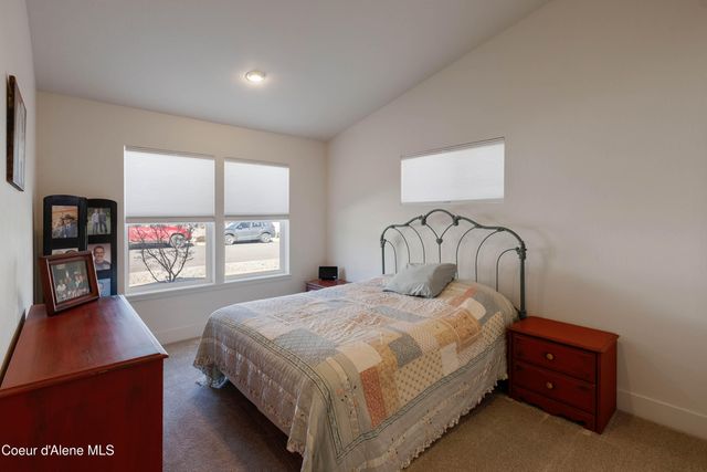 1619 Mosshart ST, Sandpoint, ID 83864