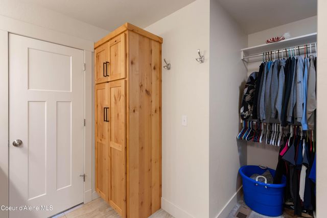 1619 Mosshart ST, Sandpoint, ID 83864