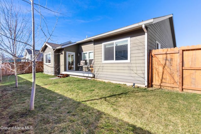 1619 Mosshart ST, Sandpoint, ID 83864