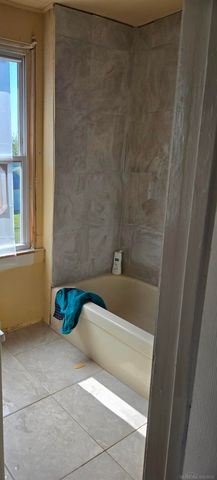 19235 LAMONT Street, Detroit, MI 48234