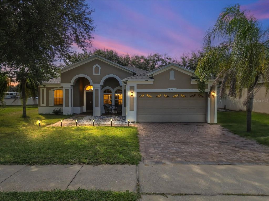 4703 CAPE HATTERAS DRIVE, Clermont, FL 34714