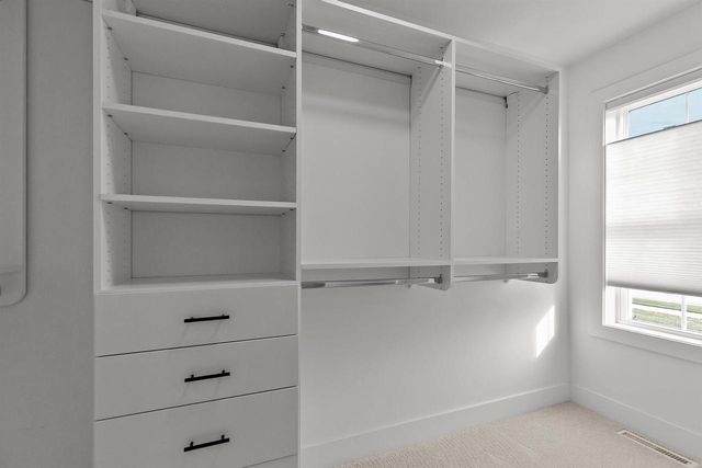 N8861 NOE ROAD, Menasha, WI 54952