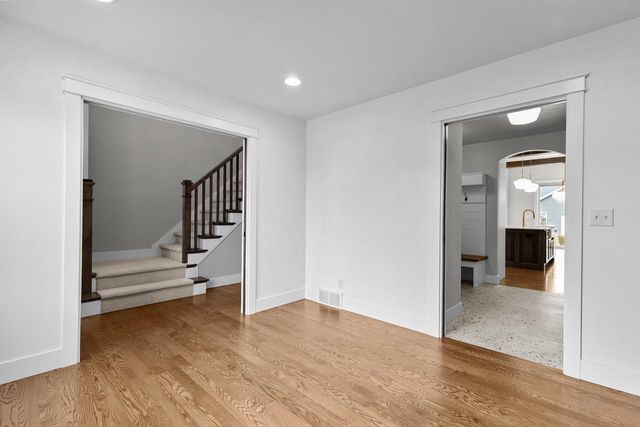 N8861 NOE ROAD, Menasha, WI 54952