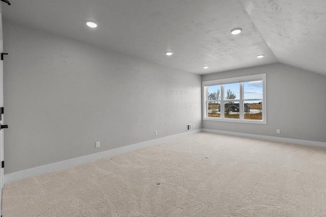 N8861 NOE ROAD, Menasha, WI 54952