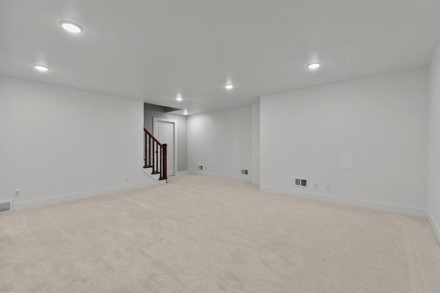 N8861 NOE ROAD, Menasha, WI 54952