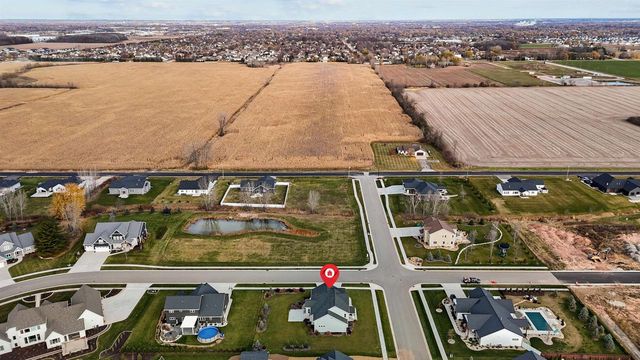 N8861 NOE ROAD, Menasha, WI 54952