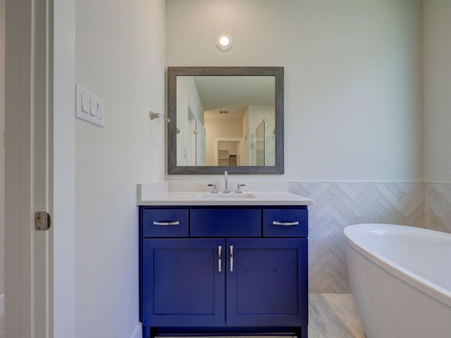 1929 Montella WAY, Leander, TX 78641