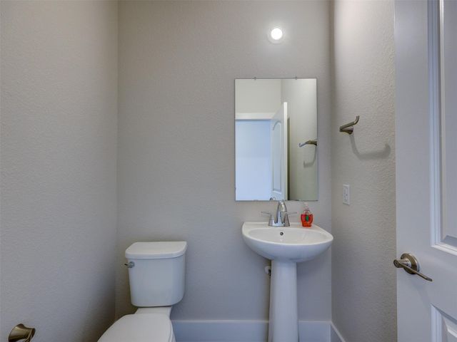 1929 Montella WAY, Leander, TX 78641