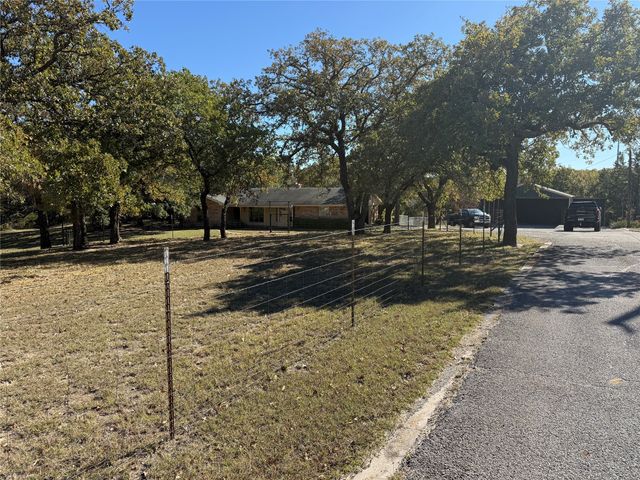 600 Joyce Street, Weatherford, TX 76085