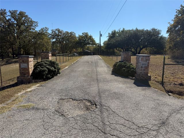 600 Joyce Street, Weatherford, TX 76085