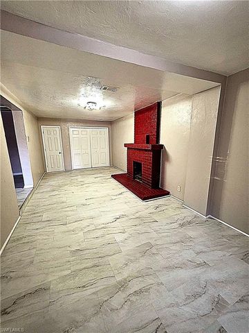 135 Powell Creek CIR, North Fort Myers, FL 33917