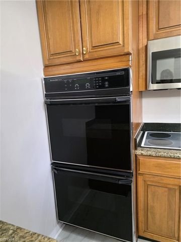 135 Powell Creek CIR, North Fort Myers, FL 33917