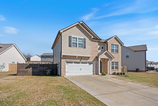714 Monarchos Bnd, Burns, TN 37029