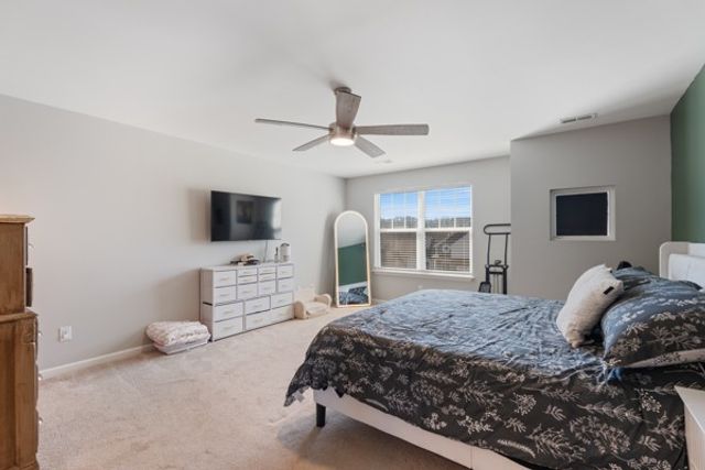 714 Monarchos Bnd, Burns, TN 37029