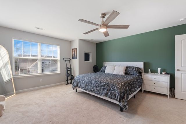 714 Monarchos Bnd, Burns, TN 37029