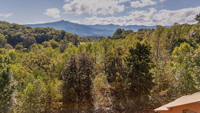 314 Ruby Ridge, Young Harris, GA 30582