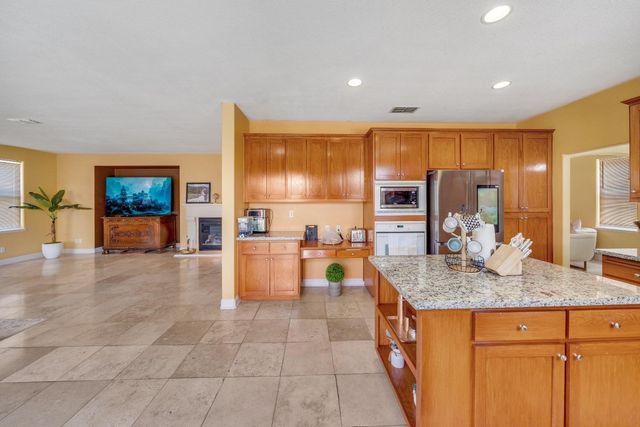 3779 Wild Oak Dr, Ceres, CA 95307