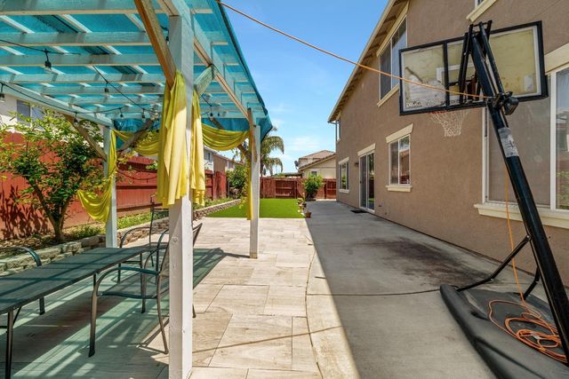 3779 Wild Oak Dr, Ceres, CA 95307