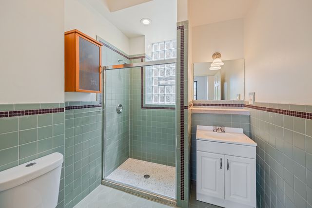 800 S Loomis Street 2, Chicago, IL 60607