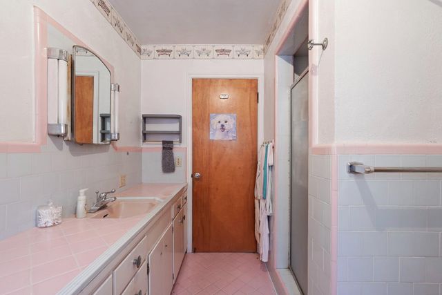 7 S Fairmont Ave, Lodi, CA 95240