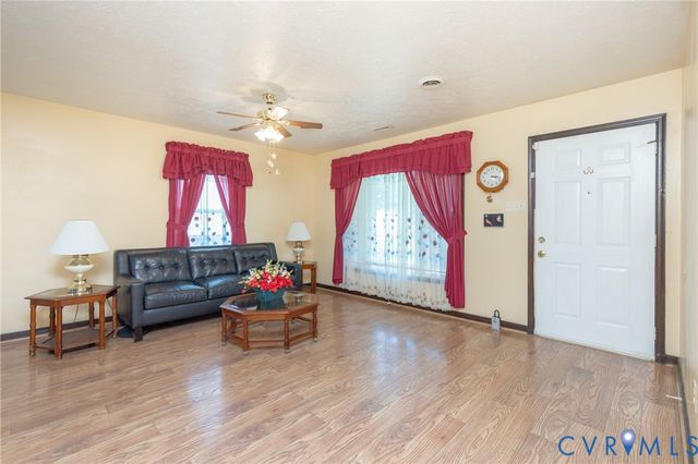 402 Renee Ct, Henrico, VA 23075