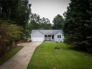 405 Jordan Lane, Locust Grove, GA 30248