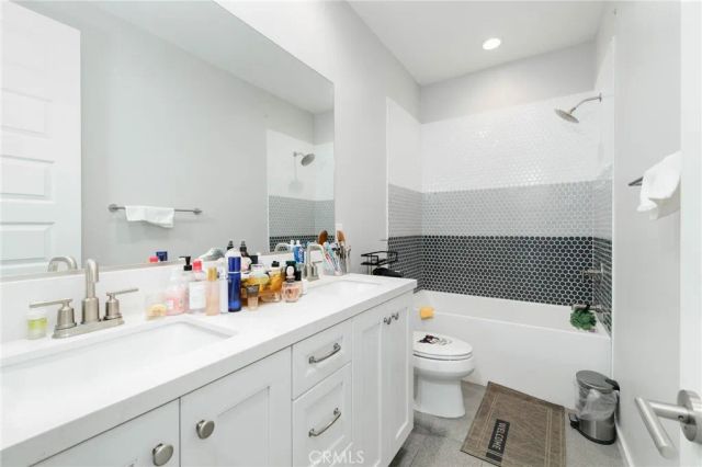 5 Hideaway, Mission Viejo, CA 92692