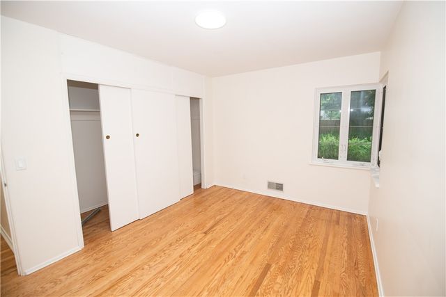 119 Oakridge Drive, Irondequoit, NY 14617