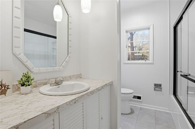 119 Oakridge Drive, Irondequoit, NY 14617