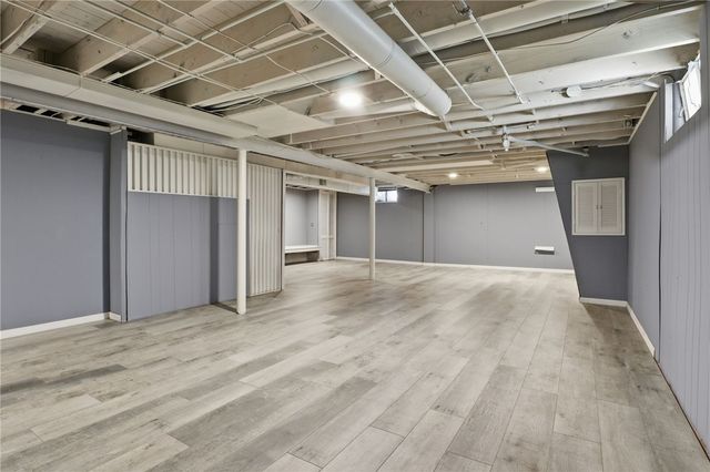 119 Oakridge Drive, Irondequoit, NY 14617